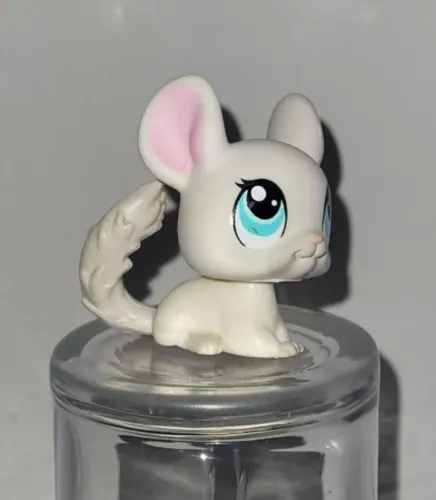 littlest pet shop chinchila #1401