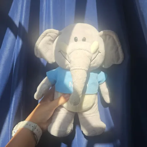 Elefante de pelucia - Nestle