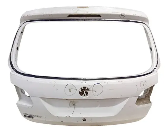 Tampa Traseira Spacefox 2011 A 2014 C/detalhe