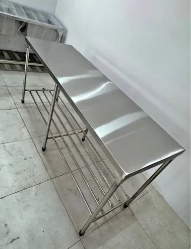 Mesa de 1.90x60