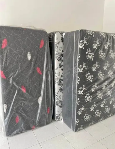 Camas Box casal e solteiro 