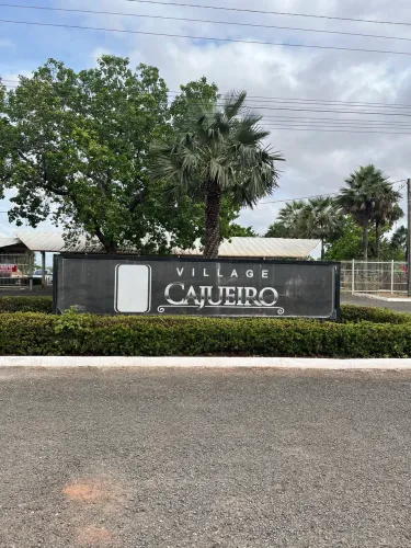 Vende-se lote no condomínio Village Cajueiro