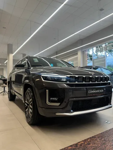 Jeep Commander Overland T270 1.3 TB Flex AUT 2026