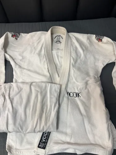 Kimono jiu jitsu vouk tm a2 branco