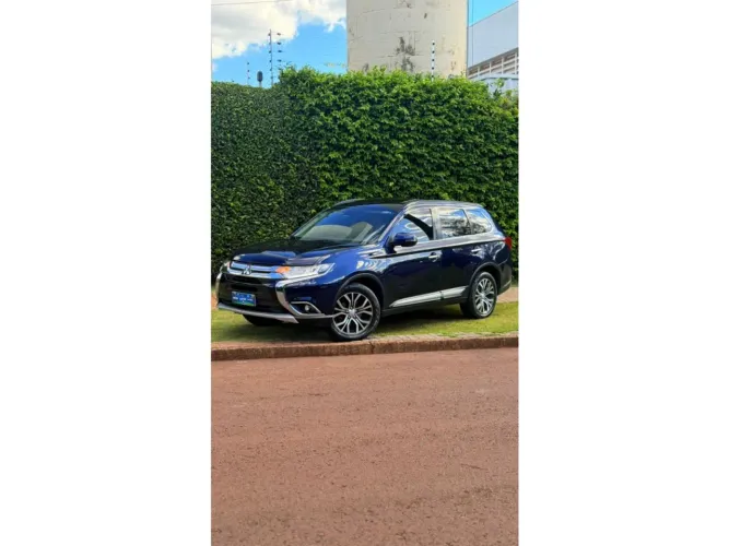 Mitsubishi Outlander HPE-S 2.2 Diesel 4X4 Aut. 2016