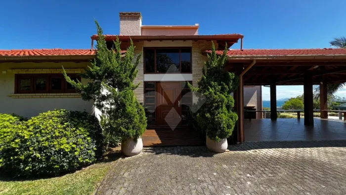 Casa de luxo à venda na Vigia- Garopaba