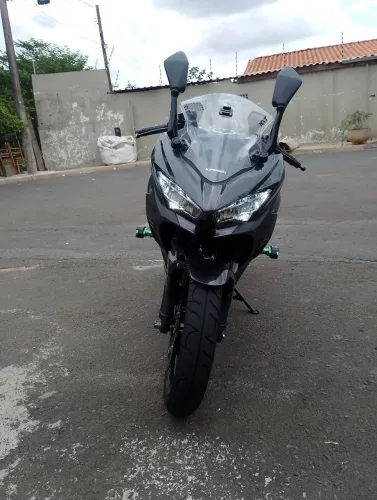 Ninja 400