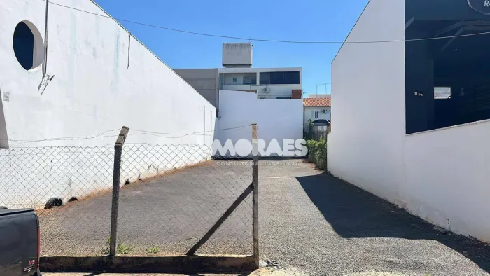 Terreno comercial, 495 m² - venda por R$ 800.000 ou aluguel por R$ 4.500/mês - Jardim Infa