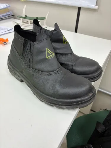 Bota de trabalho N° 43