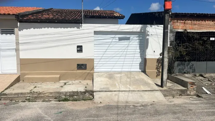 Vendo Casa no Bairro M.Freire 3-