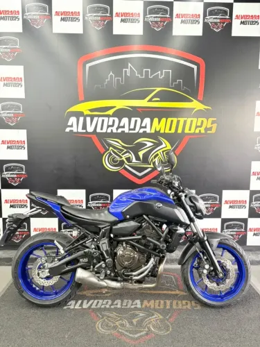 Mt 07 2023/2024 16.700 km. Emplacada e à pronta entrega