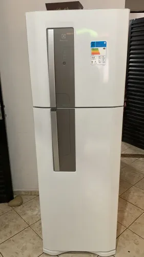 Geladeira eletrolux