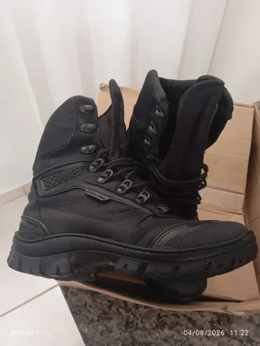 Bota coturno