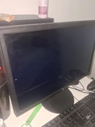 monitor detalhe