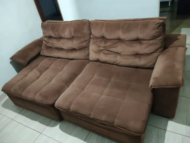 Vende se sofá cama semi novo reclinável