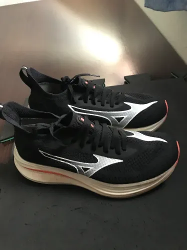 Mizuno neon zen 