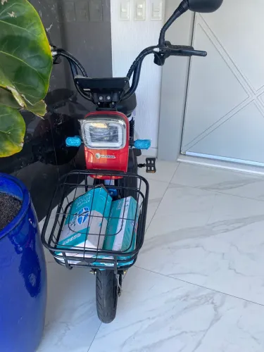 Vendo moto elétrica 
