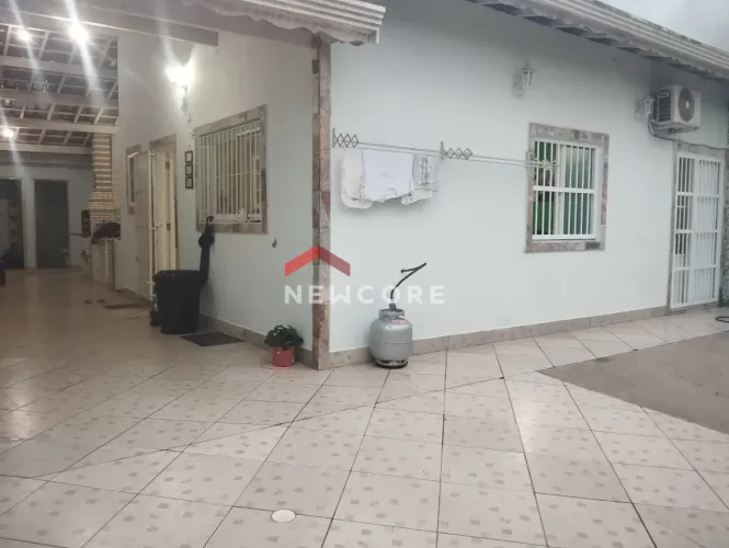 Casa em Rua João Baldoino dos Santos - Jardim Somar - Peruíbe/SP