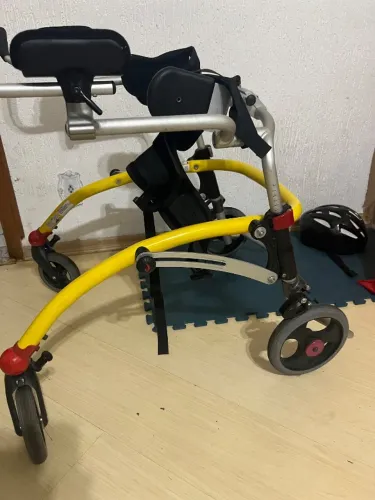 Andador posterior infantil Crocodile - R82
