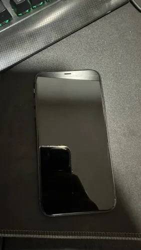 iPhone 11 - retirada de peças