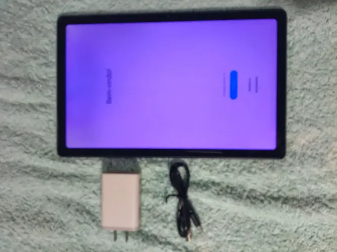SANSUNG TABLET A7 MAIS