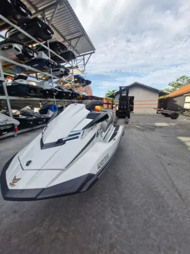 Jet Ski Yamaha FX Cruiser SVHO ano 2015