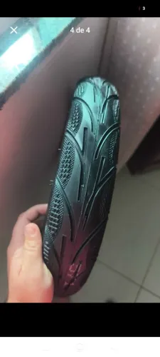 Pneu sem câmera Aro 14x2.50(64-254) NOVO
