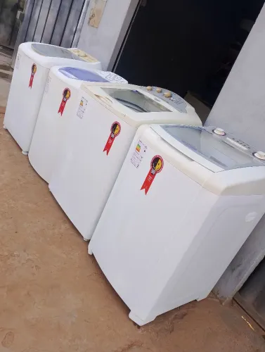 Vendo máquina de lavar conservado 6 meses de garantia