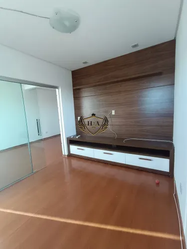 Apartamento com 2 Quartos no Edifício Serra das Flores!
