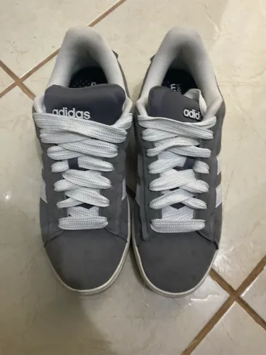 Tênis casual