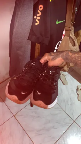 Vendo tênis nike estilo 97, original, tam 41.