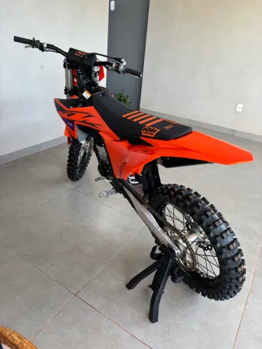 Vendo 450 sxf pouquíssimas horas