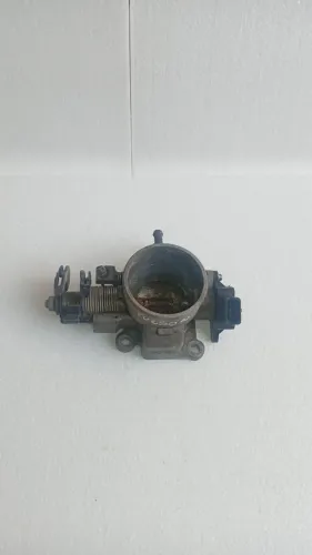 Tbi/corpo borboleta Hyundai Tucson 08/16 2.0 <br>Altura:10 cm<br>Largura:20 cm<br>Comprimento:16 cm