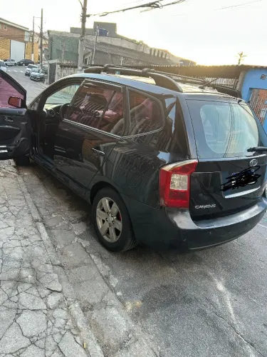 Desmanche kia carens 2009 ex 2.0