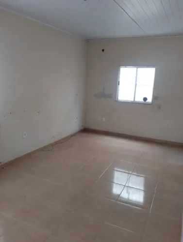 Casa com dois quartos até 3 de preferência Seropédica bairro boa esperança