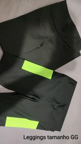 Calças Leggings - Tamanho GG