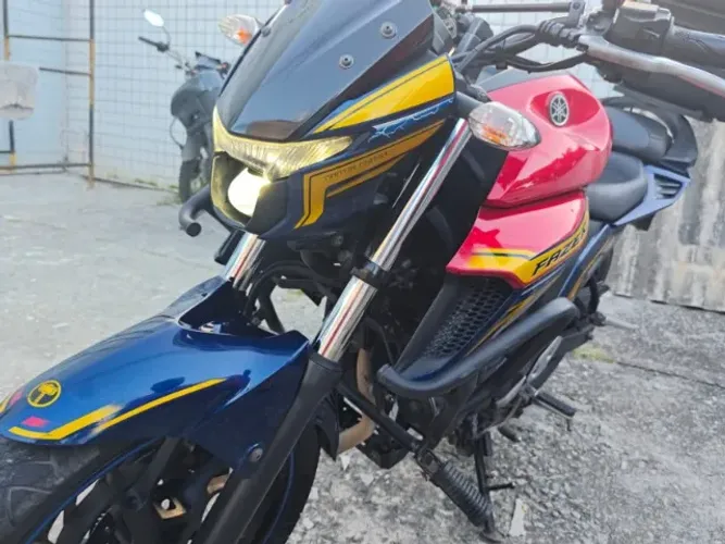 FZ 25 MAIS NOVA 2K ABAIXO DE FIPE