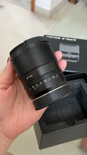 Lente TTARTISAN AF 75mm F2