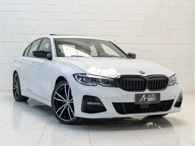 BMW 320I A 2.0 TB M Sport Activeflex 16V 4P 2022