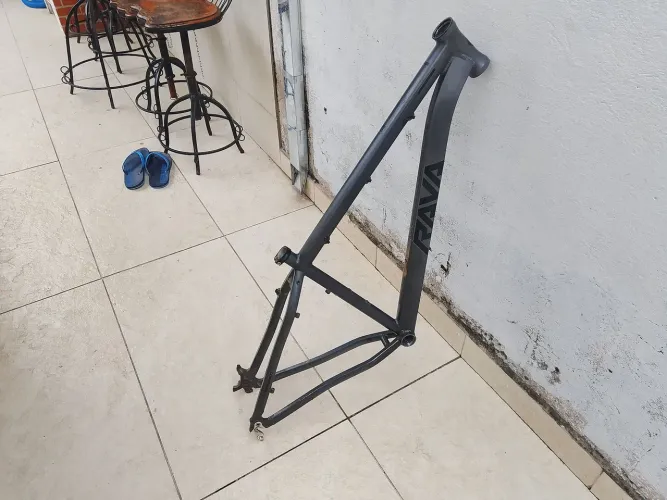 Quadro de bicicleta de alumínio aro 29 tamanho 17