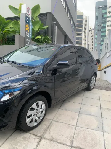 Chevrolet Onix Hatch LT 1.4 8V Flex Power Mec. 4P 2013