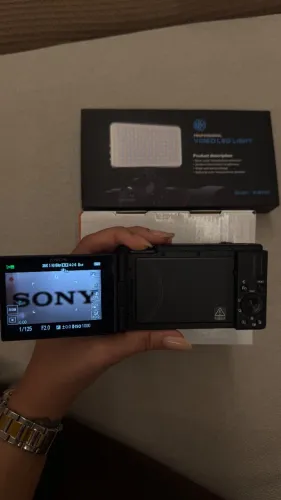 Máquina fotográfica Sony ZV1F