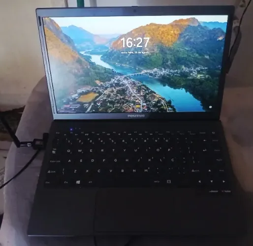 Notebook Positivo Harrison + adaptador Wi-Fi 5 GHz
