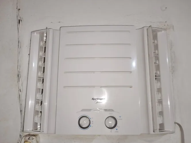 Vendo ar-condicionado 7000 btus novo com nota fiscal