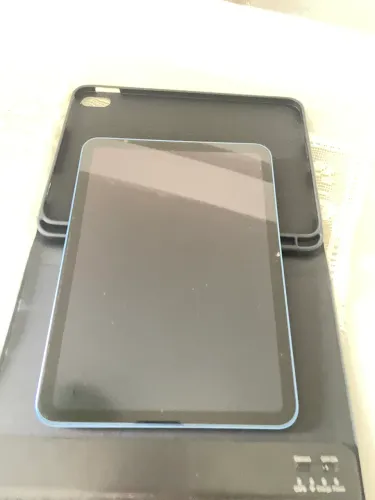 iPad 11 128Gb