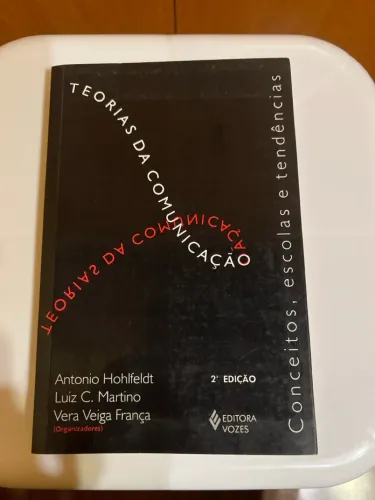 Teorias da Comunicação - Conceitos, escolas e tendências - editora Vozes
