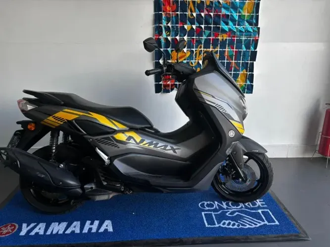 NMAX CINZA