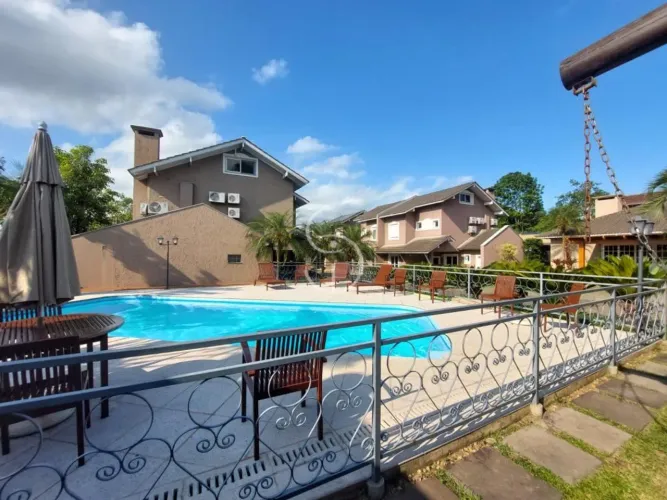 CASA EM CONDOMINIO Pinheiro São Leopoldo