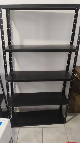 2 Prateleira para quadrinhos