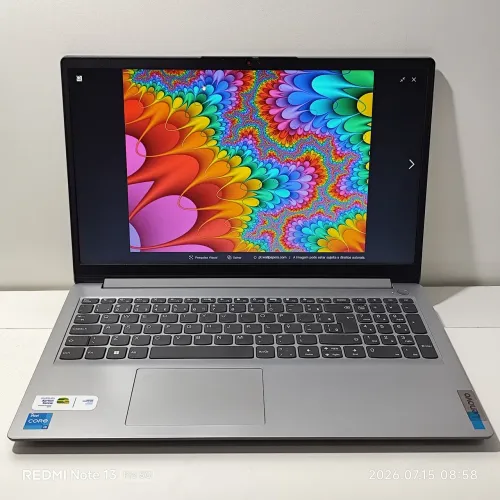Notebook Lenovo - Intel Core de 12a Geração - SSD Nvme - 8GB de RAM